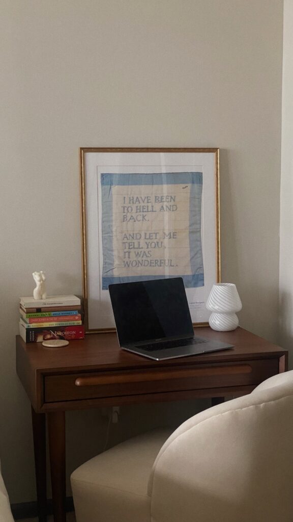 what to look for when hiring a business coach desk set up